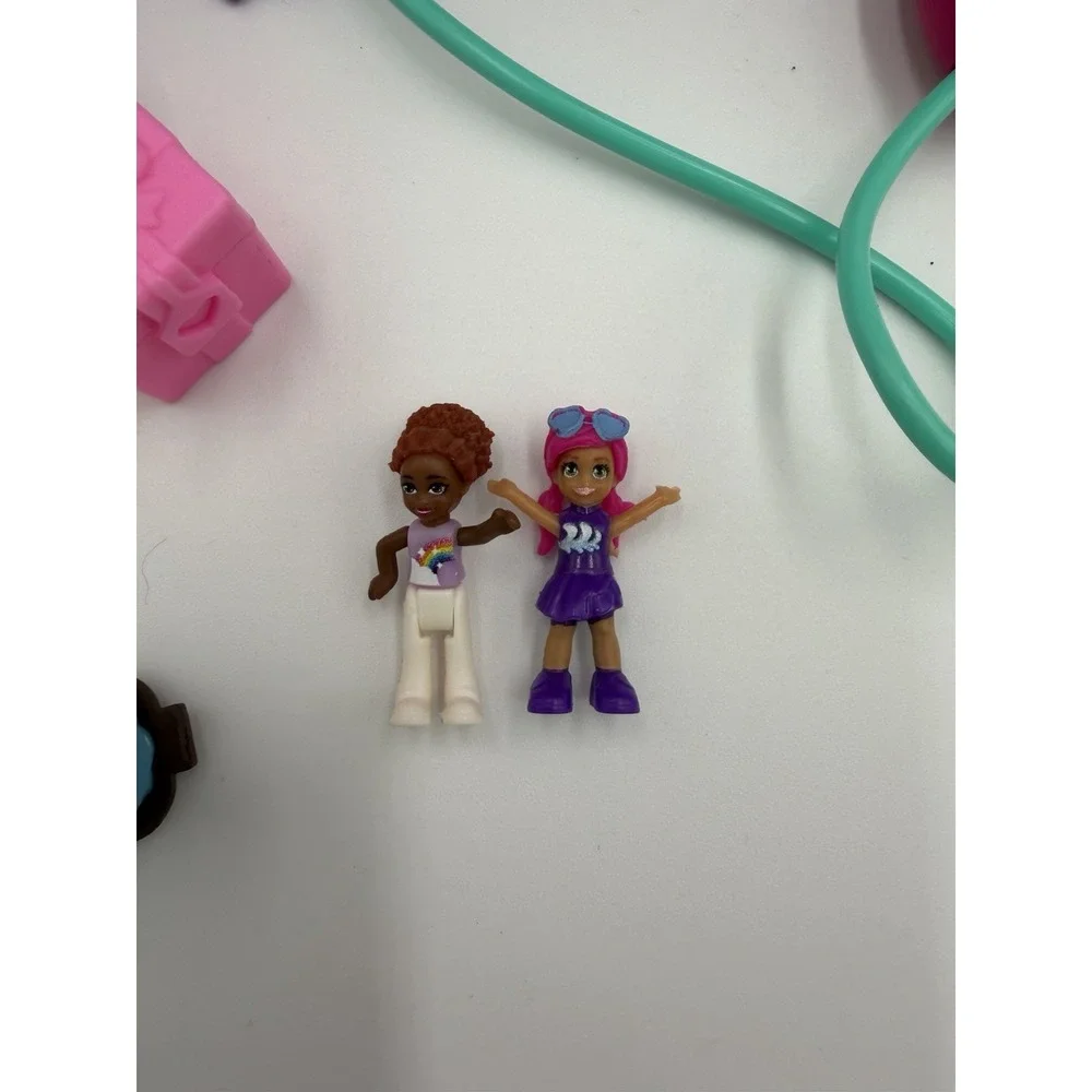 Polly Pocket Unicorn Birthday Party Compact Playset 2 Dolls Unicorn